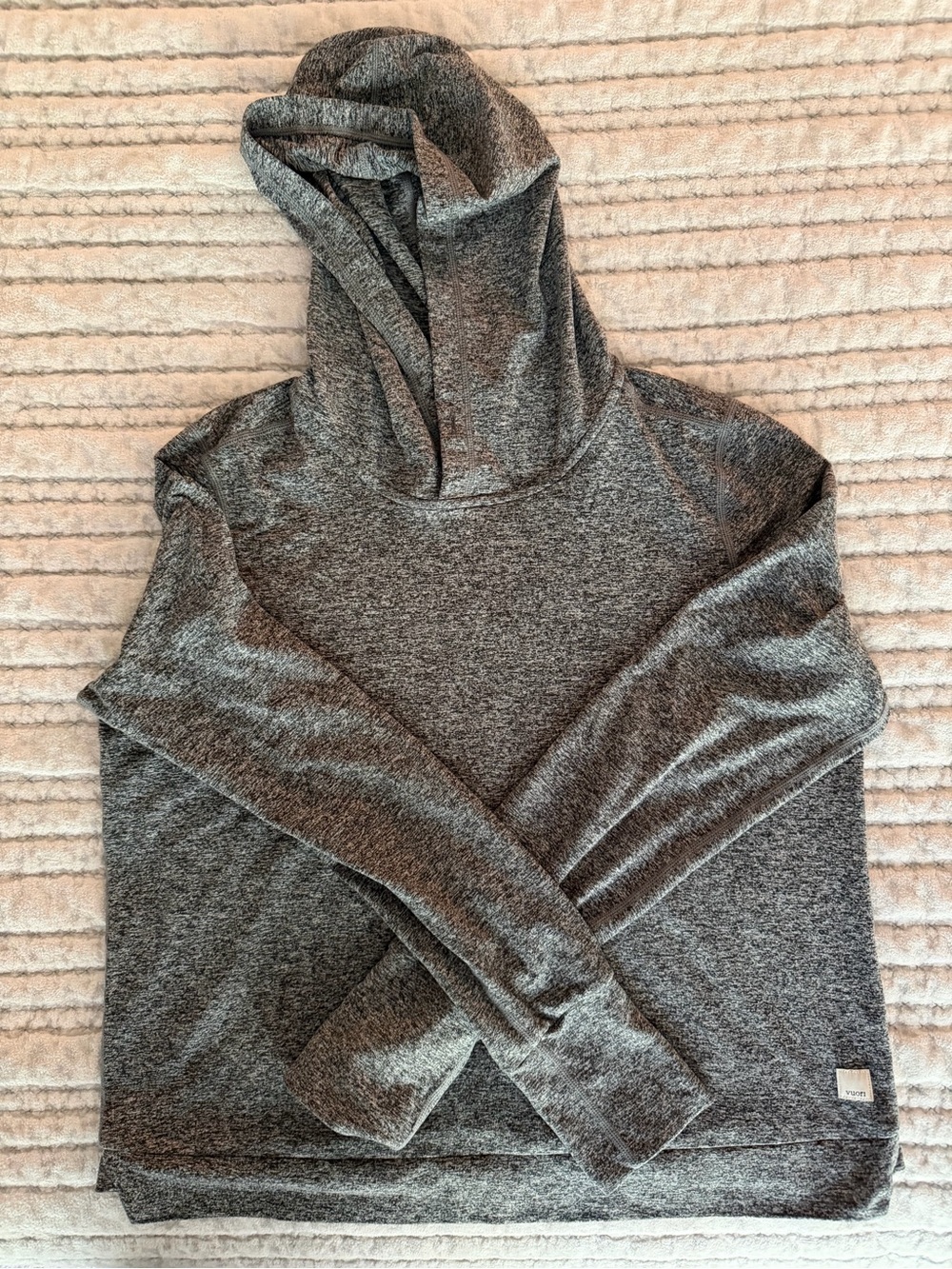 Vuori Women’s Halo Essential Hoodie